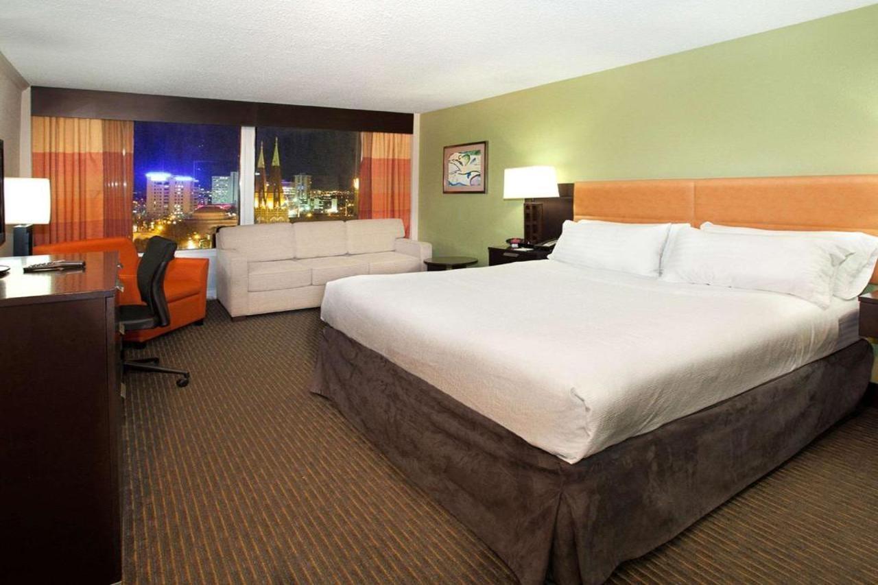 17 West Hotel, Ascend Hotel Collection Tulsa Zewnętrze zdjęcie